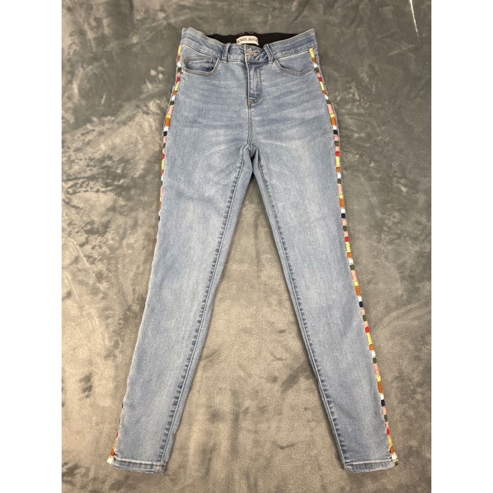 Knox Rose Womens Size 2 Light Wash Skinny Jeans Colorful Side Embroidery Boho